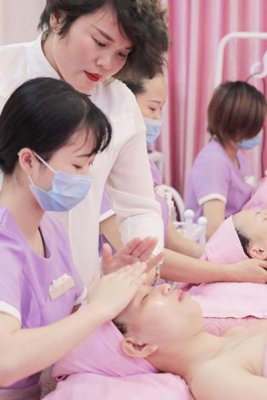 在纹绣培训学纹眉怎么样？新学员该如何选择呢？