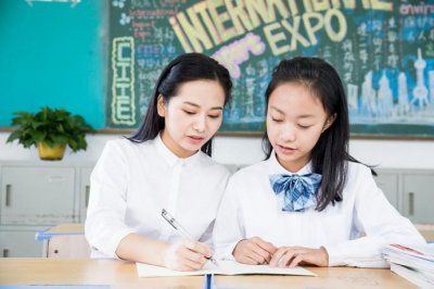 申请英国艺术留学需要准备哪些必备材料？