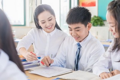 青少年学口才演讲训练有什么要求以及吗？有什么方法技巧？